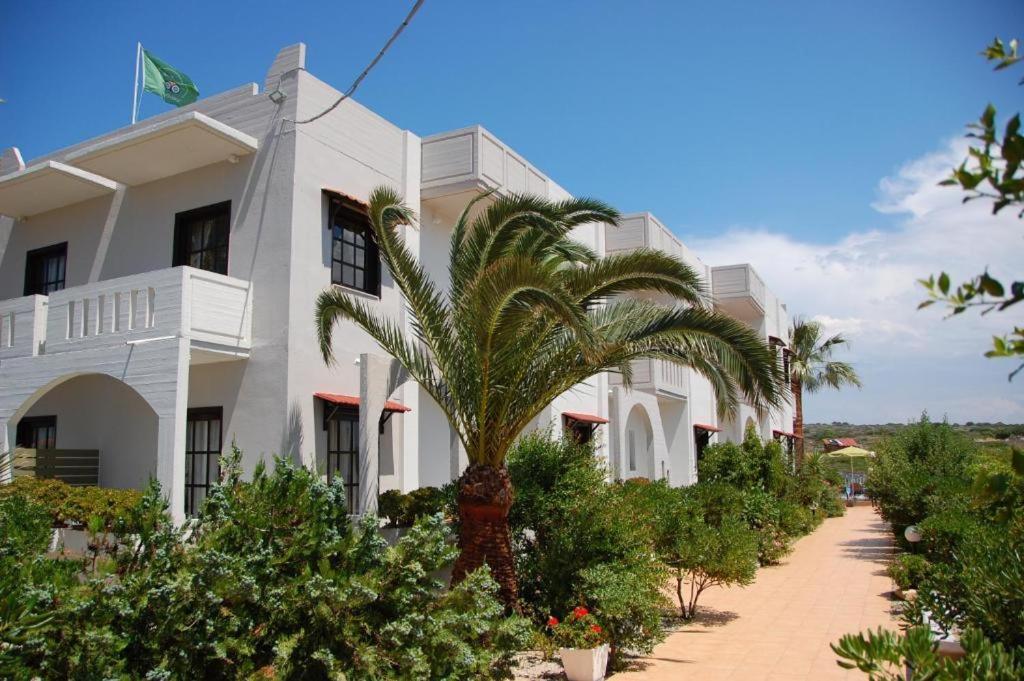 Cathrin Suites Stavros  Exterior photo