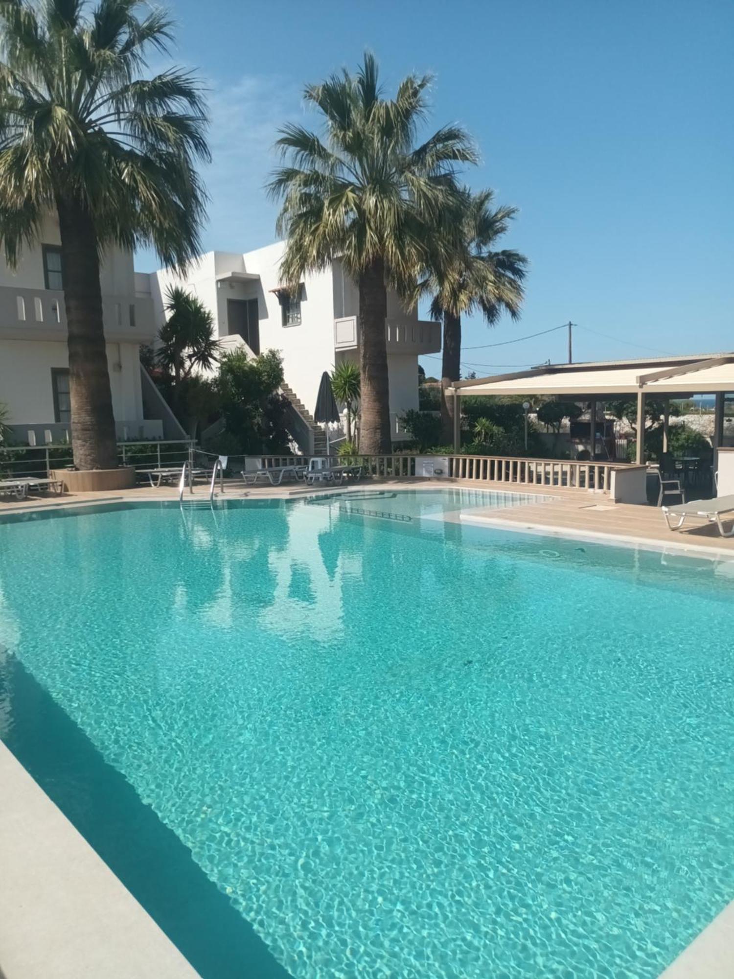 Cathrin Suites Stavros  Exterior photo