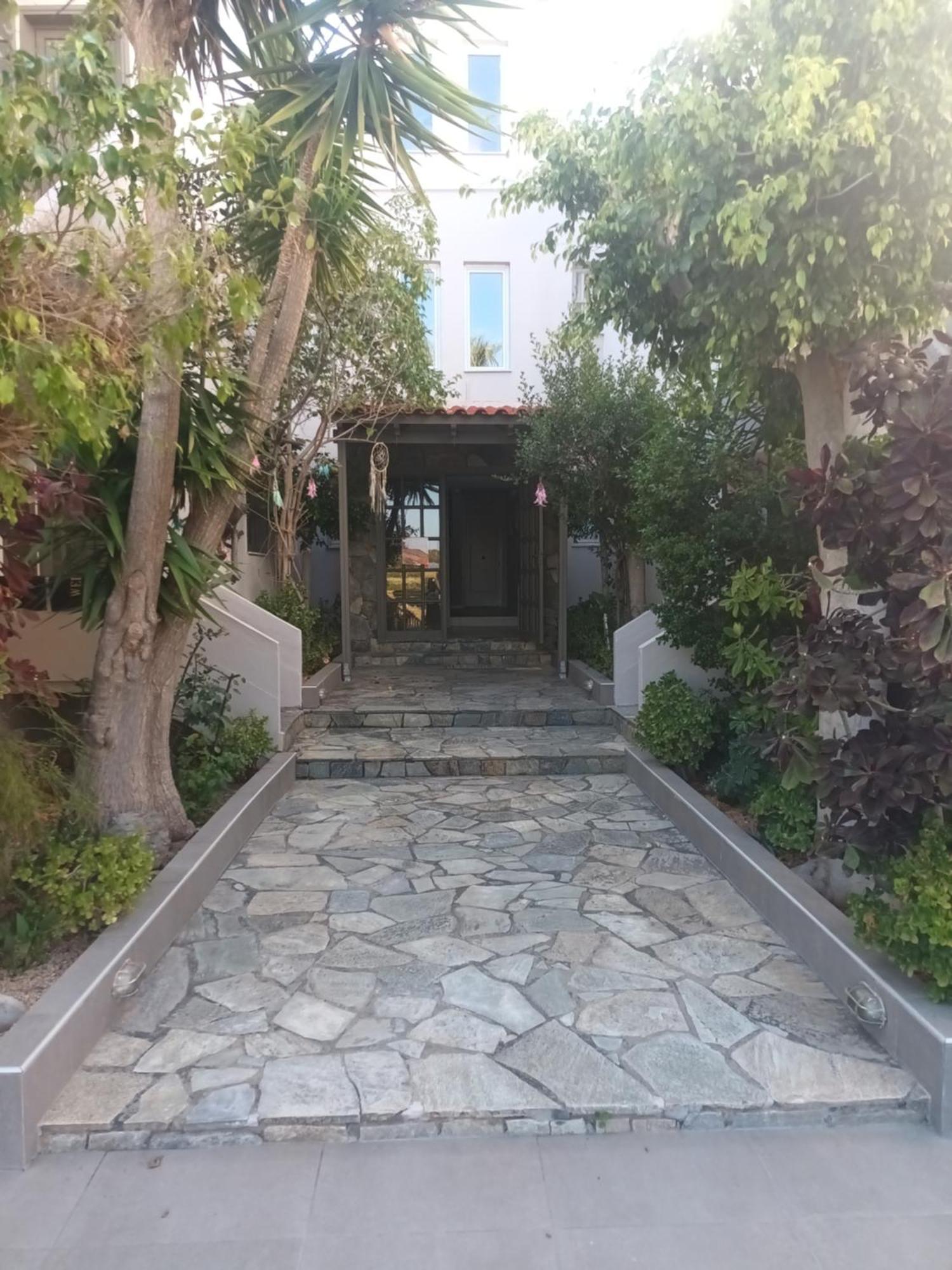 Cathrin Suites Stavros  Exterior photo